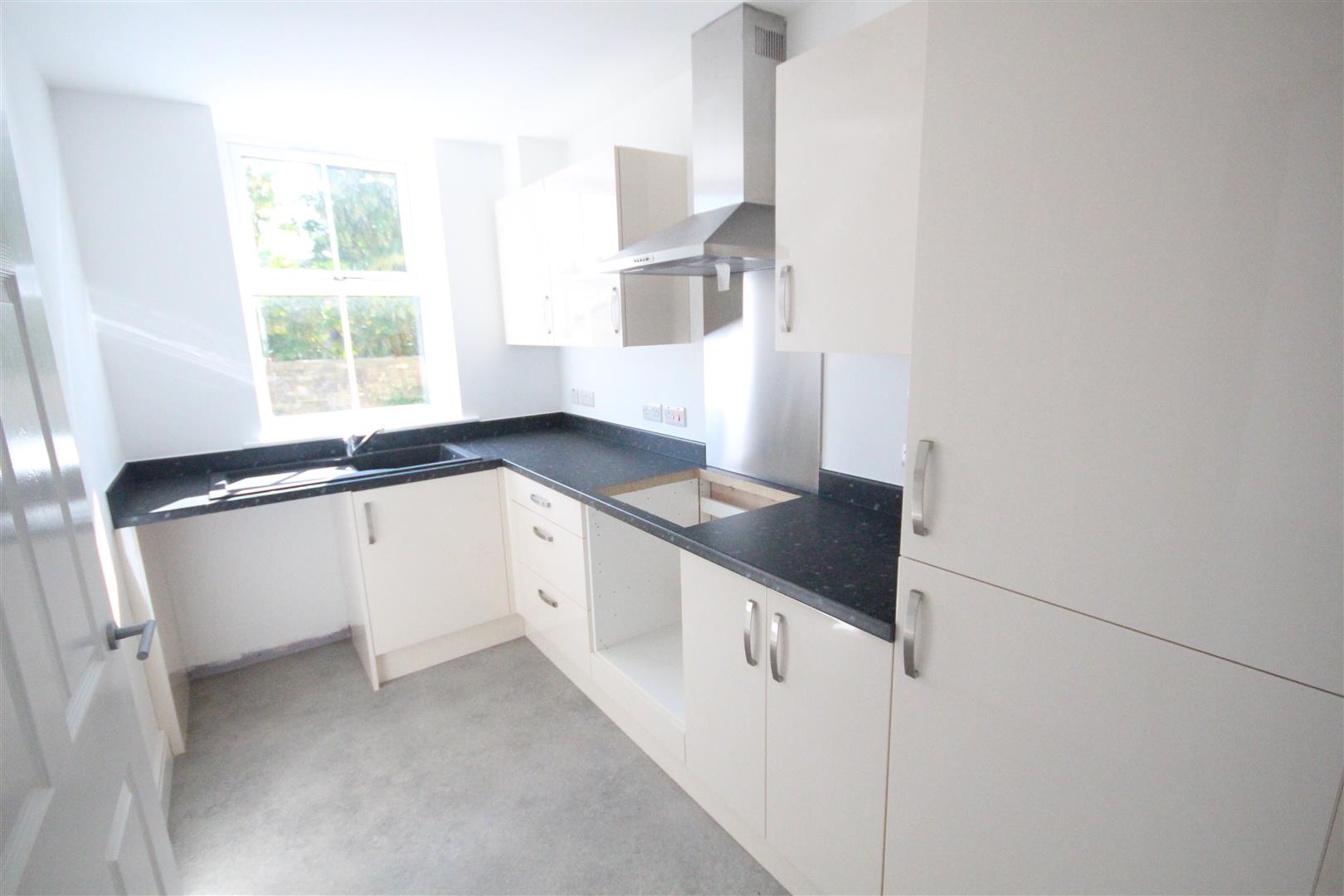 1 bedroom apartment To Let in Earby - IMG_7529.jpg